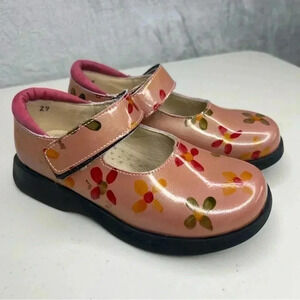 1913 by Aster made In France  Floral ‎ Patent Leather Toddler Girl Shoes Sz 29